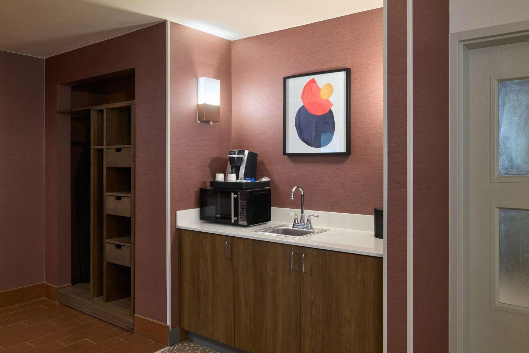 Hilton Garden Inn Bloomington Dış mekan fotoğraf