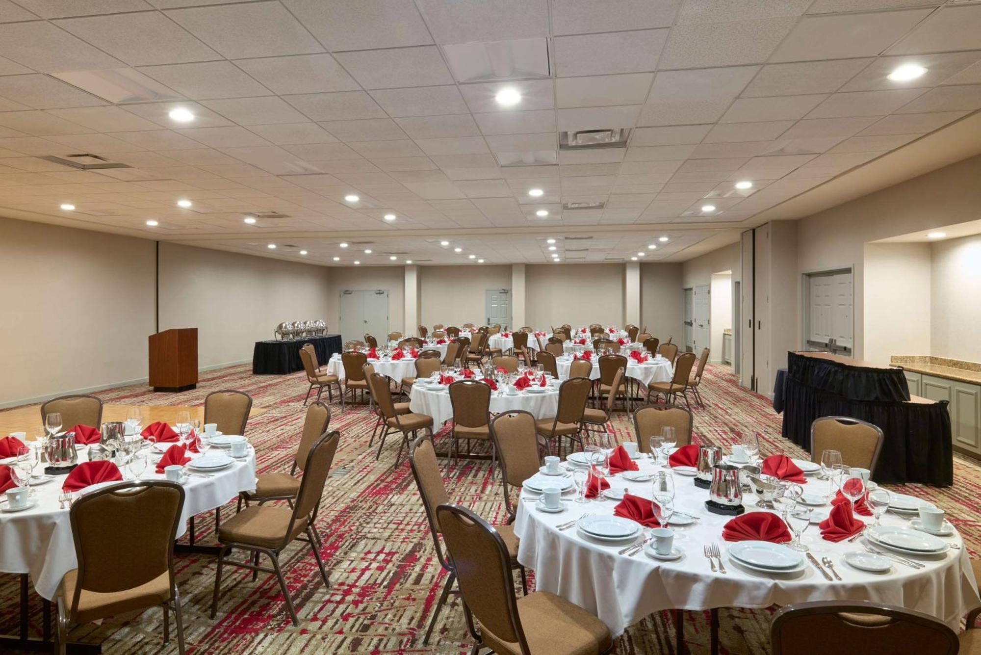 Hilton Garden Inn Bloomington Dış mekan fotoğraf