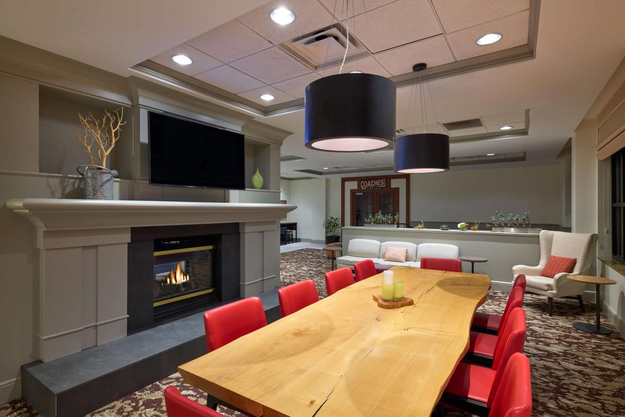 Hilton Garden Inn Bloomington Dış mekan fotoğraf