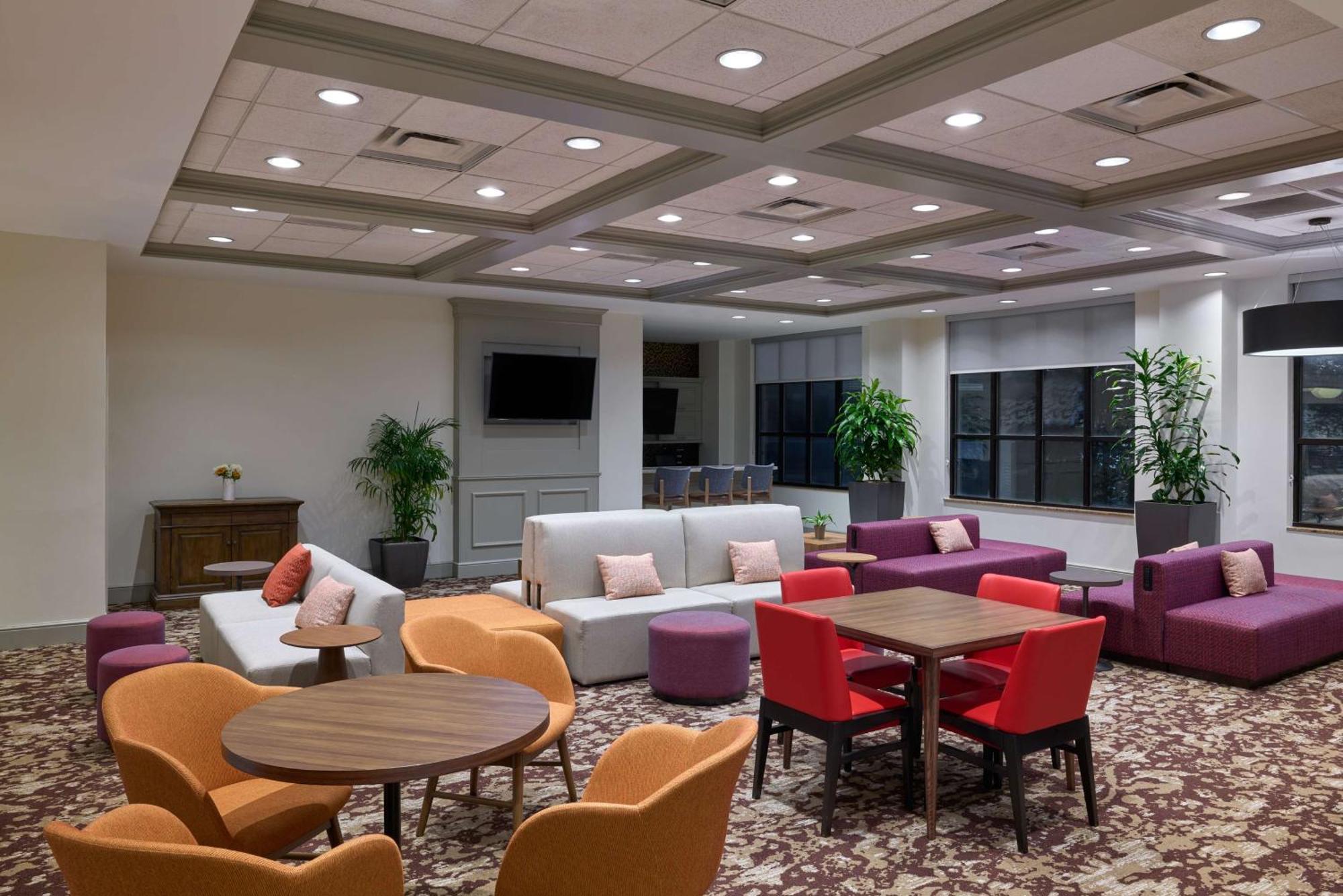 Hilton Garden Inn Bloomington Dış mekan fotoğraf