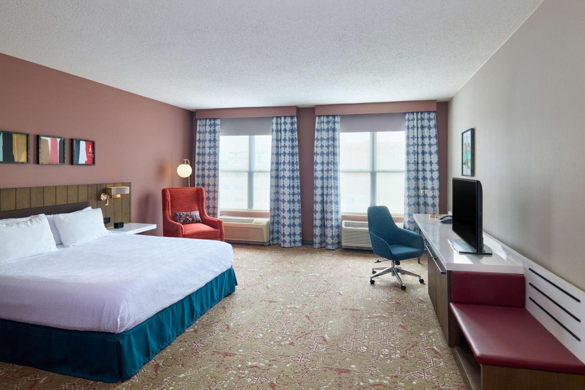 Hilton Garden Inn Bloomington Dış mekan fotoğraf