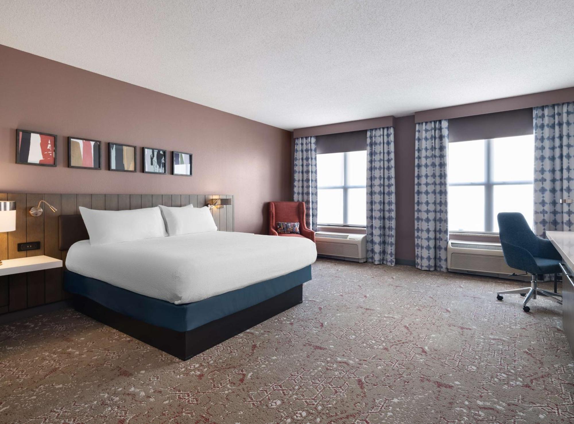 Hilton Garden Inn Bloomington Dış mekan fotoğraf