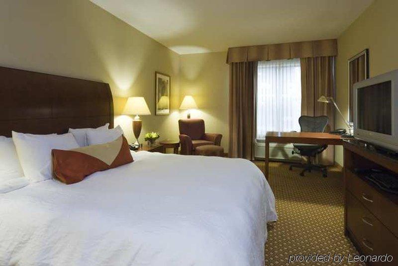 Hilton Garden Inn Bloomington Oda fotoğraf